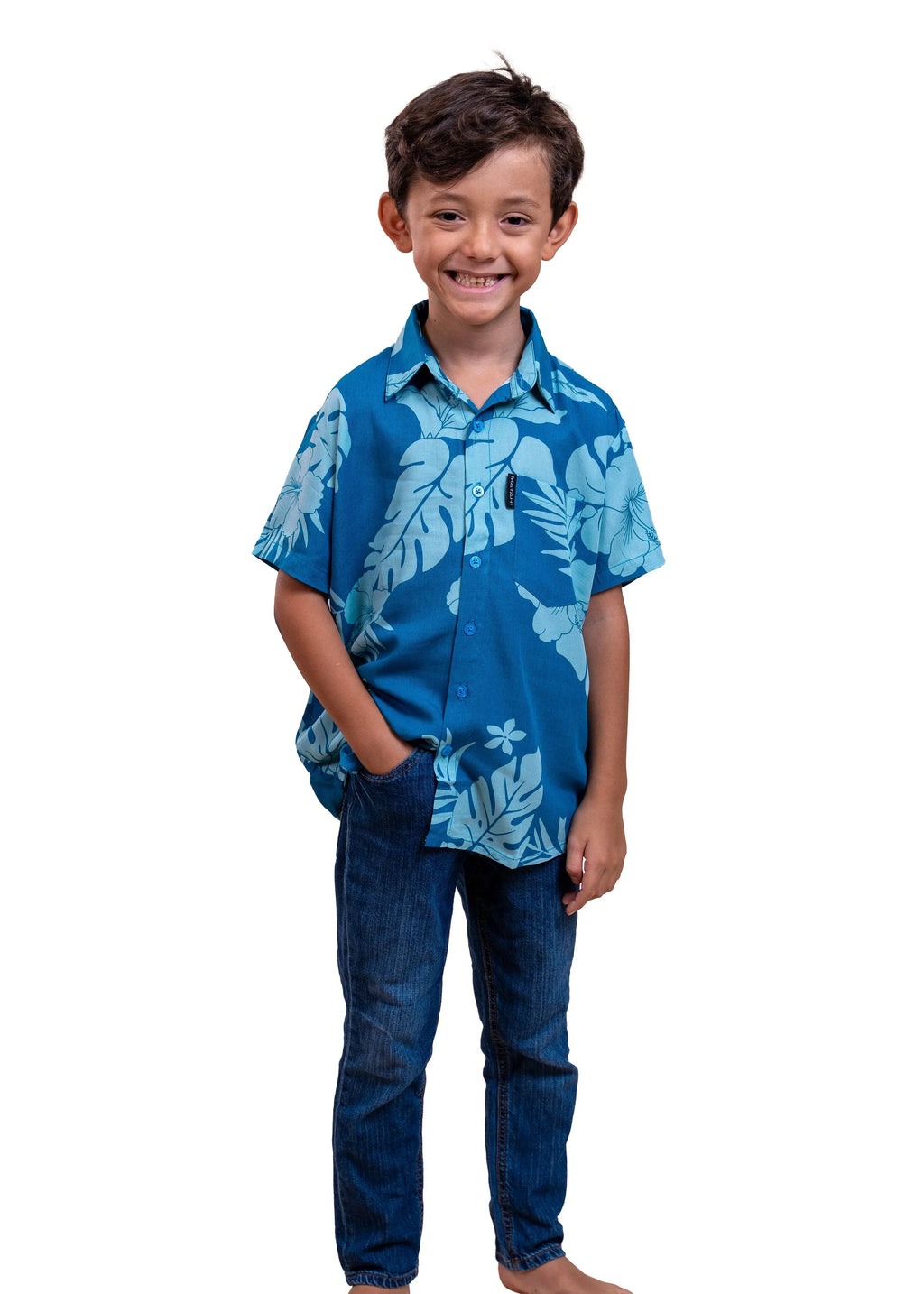 Petit garçon portant une chemise polynésienne Bamboo Kultur