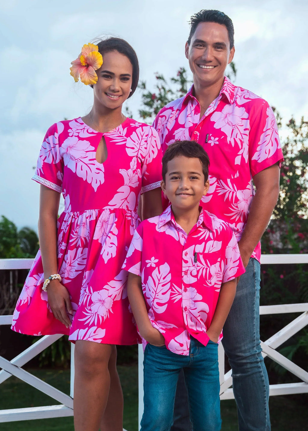 Petit garçon portant une chemise polynésienne Bamboo Kultur