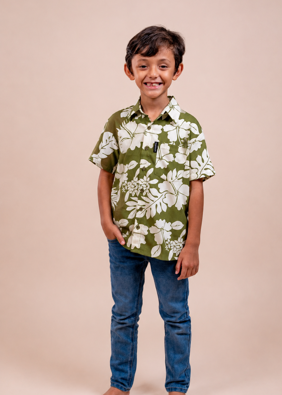 Chemise petit garçon motif hibiscus olive polynésien - Bamboo Kultur