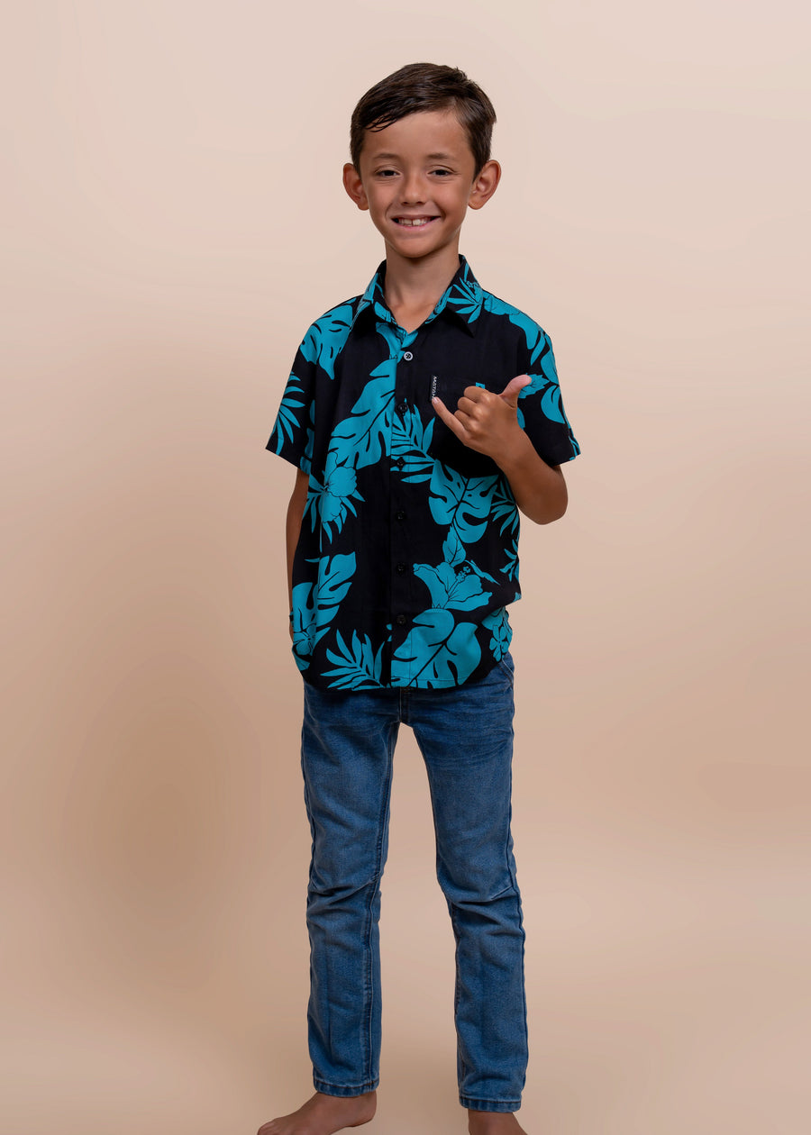 Camisa de niño pequeño