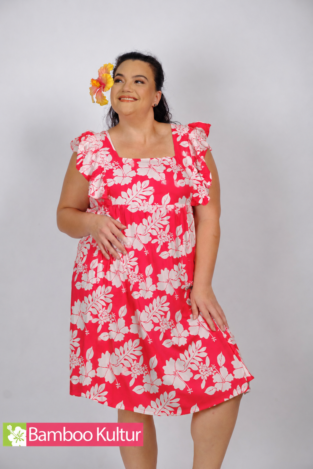 Robe Hokulani courte femme motif ixora rouge polynésien - Bamboo Kultur