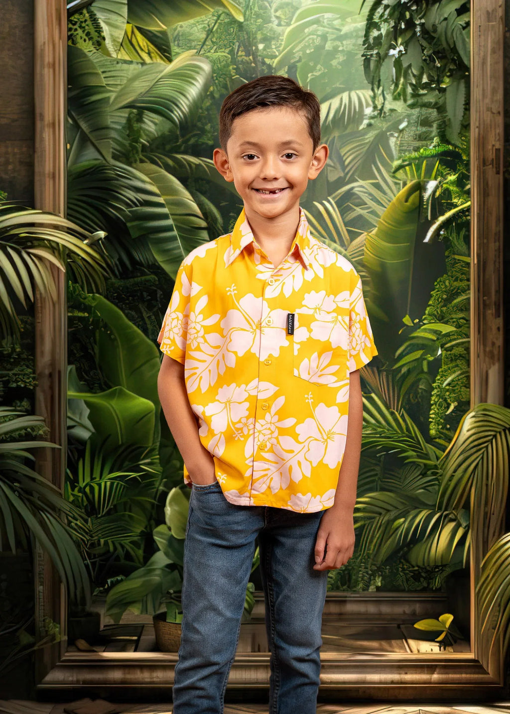 Petit garçon portant une chemise polynésienne Bamboo Kultur