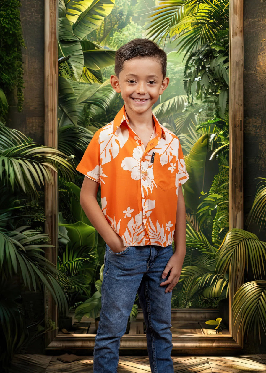 Petit garçon portant une chemise polynésienne Bamboo Kultur