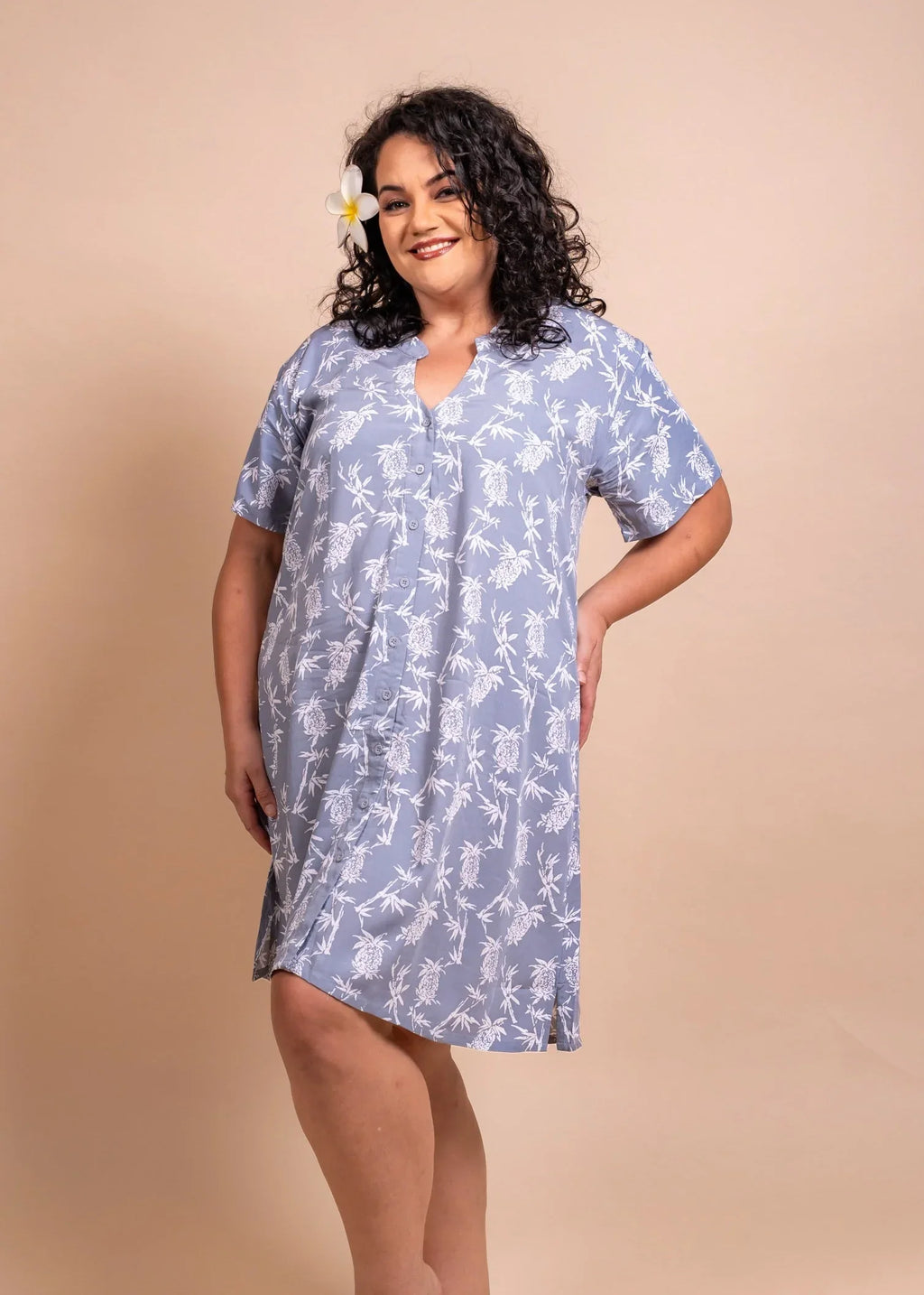 Women with cute bamboo kultur shirt dress in grey color with pinaeple pattern