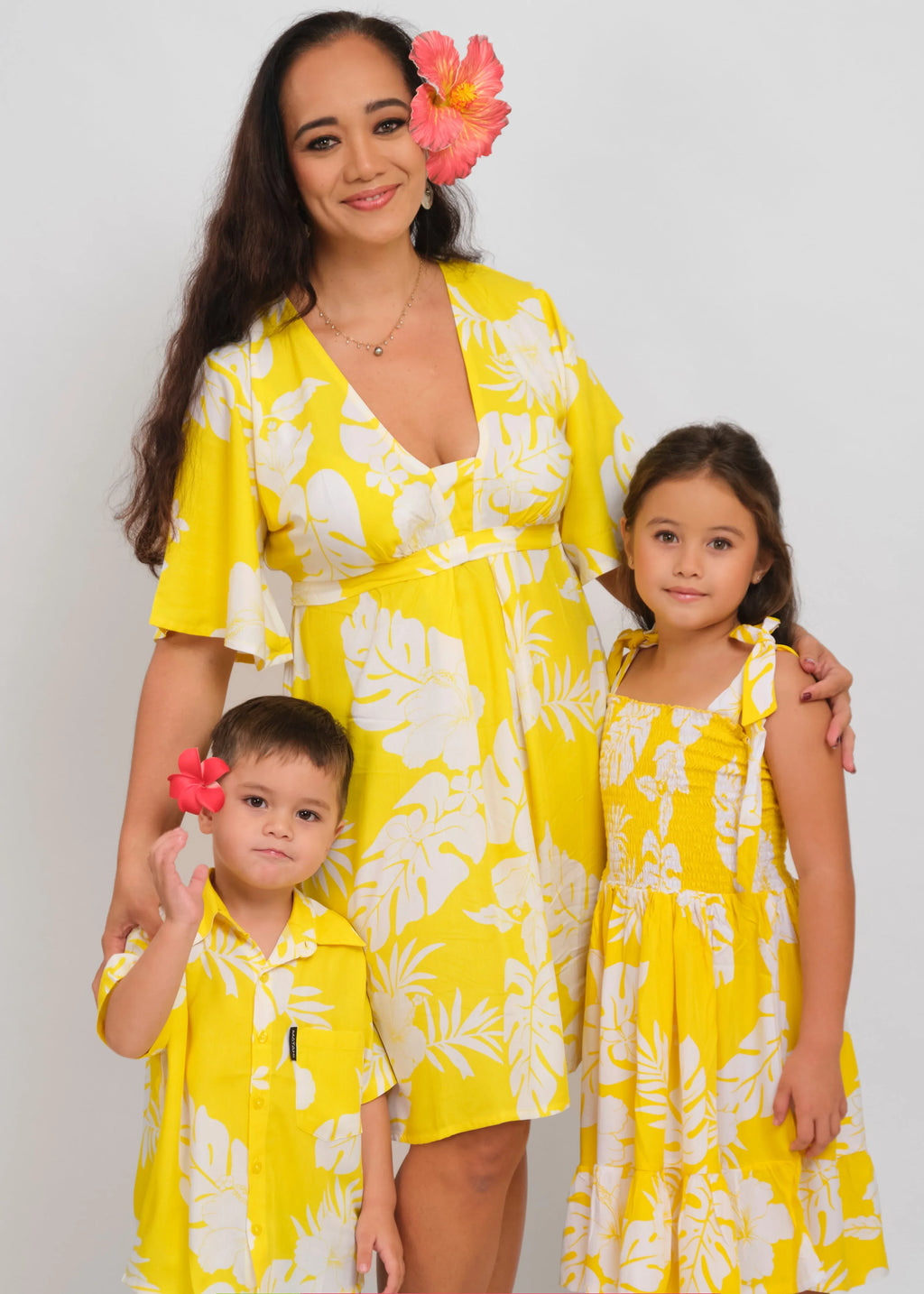 Petit garçon portant une chemise polynésienne Bamboo Kultur